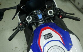 BMW S1000RR 2020 0E21