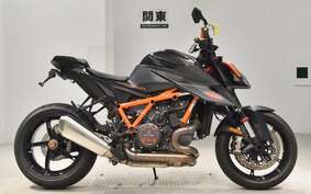 KTM 1290 SUPER DUKE R 2020 V3940