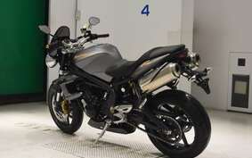 TRIUMPH STREET TRIPLE R 2011