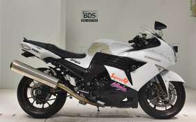 KAWASAKI ZZ1400 NINJA R A 2006 ZXT40B