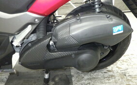 YAMAHA N-MAX SED6J