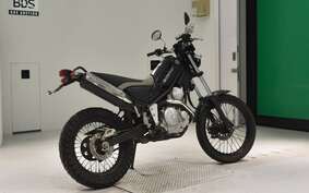 YAMAHA TRICKER DG10J