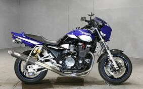 YAMAHA XJR1300 2001 RP03J