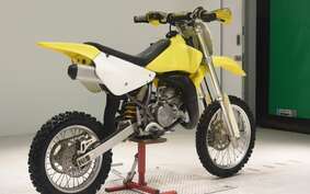 SUZUKI RM85