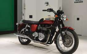 TRIUMPH BONNEVILLE T100 2011