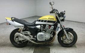 YAMAHA XJR1300 1999 RP01J