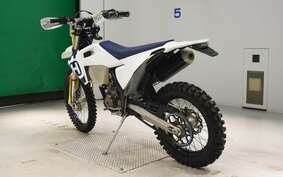 HUSQVARNA FE250