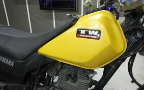 YAMAHA TW225 DG09J