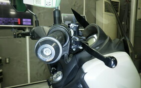 YAMAHA N-MAX SE86J