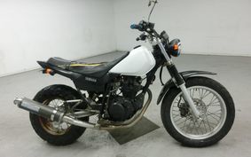 YAMAHA TW225 DG09J