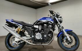 YAMAHA XJR1300 2002 RP03J