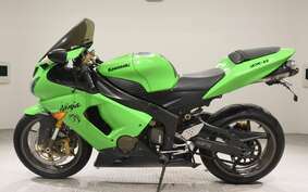 KAWASAKI NINJA ZX-6R 2005 ZX636C