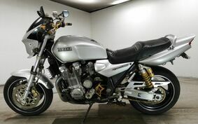 YAMAHA XJR1300 1999 RP01J