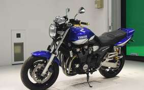 YAMAHA XJR1300 2002 RP03J