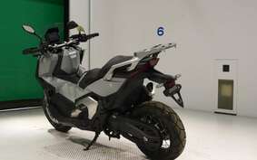 HONDA X-ADV 750 2021 RH10