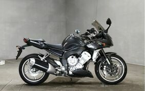 YAMAHA FZ FAZER FEATHER 2010 RN21J