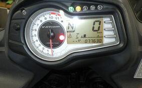 SUZUKI DL650 ( V-Strom 650 ) A 2012 C7111