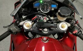 YAMAHA YZF-R1 2008 RN20N