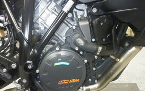 KTM 1290 SUPER ADVENTURE S 2020 V7940