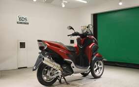 YAMAHA TRICITY 125 SE82J