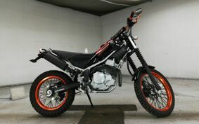 YAMAHA TRICKER DG16J