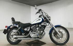 YAMAHA VIRAGO 250 S 3DM