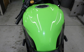 KAWASAKI ZX-25R ZX250E