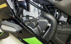 KAWASAKI ZX-25R ZX250E