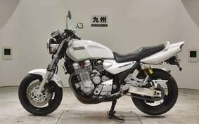 YAMAHA XJR1300 1998 RP01J