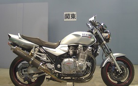 YAMAHA XJR1300 2000 RP03J