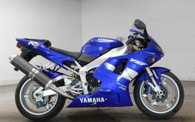 YAMAHA YZF-R1 1999 RN01