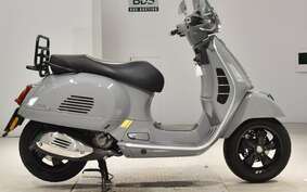 VESPA GTS300 SUPER 2021 M457