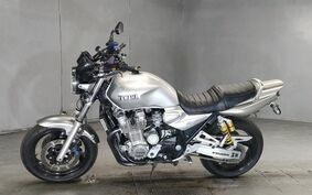 YAMAHA XJR1300 2002 RP03J