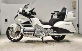 HONDA GL 1800 GOLD WING 2011 SC68