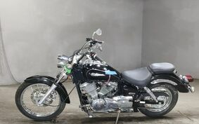 YAMAHA DRAGSTAR 250 VG02J