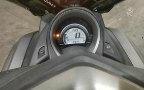 YAMAHA N-MAX 155 SG50J