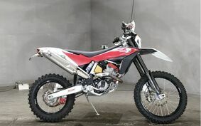 HUSQVARNA TE449 2011 不明