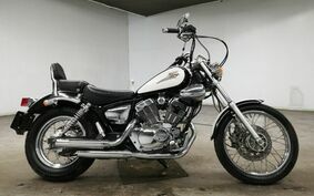 YAMAHA VIRAGO 250 S 3DM