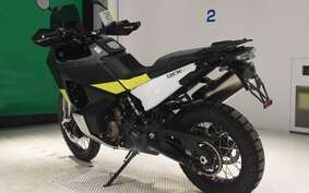 HUSQVARNA NORDEN901 2023