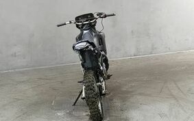 YAMAHA DT200 R 3ET