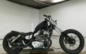 YAMAHA VIRAGO 250 S 3DM