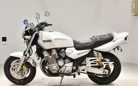 YAMAHA XJR1300 1999 RP01J