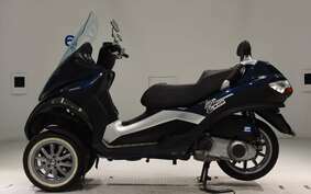 PIAGGIO MP3 250