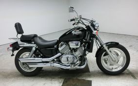 HONDA MAGNA 750 1995 RC43