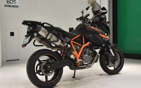 KTM 990 SUPERMOTO T 2013