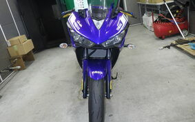 YAMAHA YZF-R25 RG10J