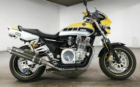 YAMAHA XJR1300 1998 RP01J