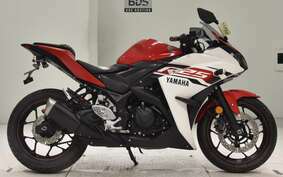 YAMAHA YZF-R25