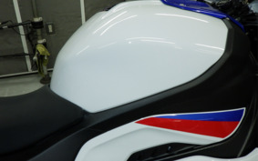 BMW S1000RR M PACKAGE 2021