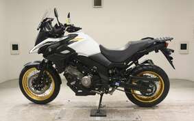 SUZUKI DL650 ( V-Strom 650 ) 2023 C733M